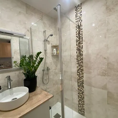 Beau Studio - Haut Carnot - Cannes *