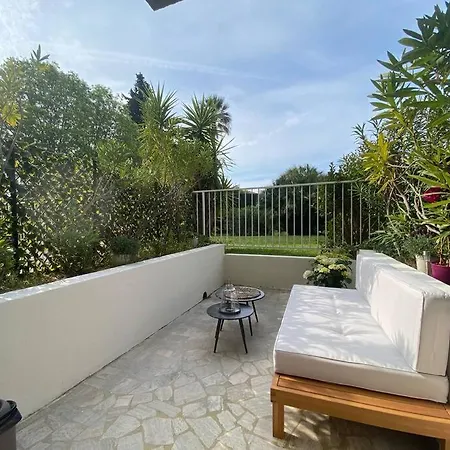 Beau Studio - Haut Carnot - Cannes *
