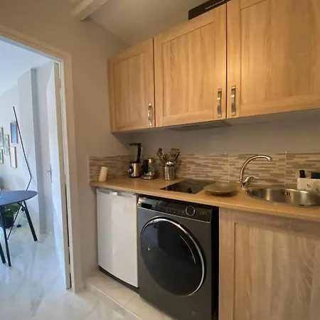 Beau Studio - Haut Carnot - Cannes 勒卡内